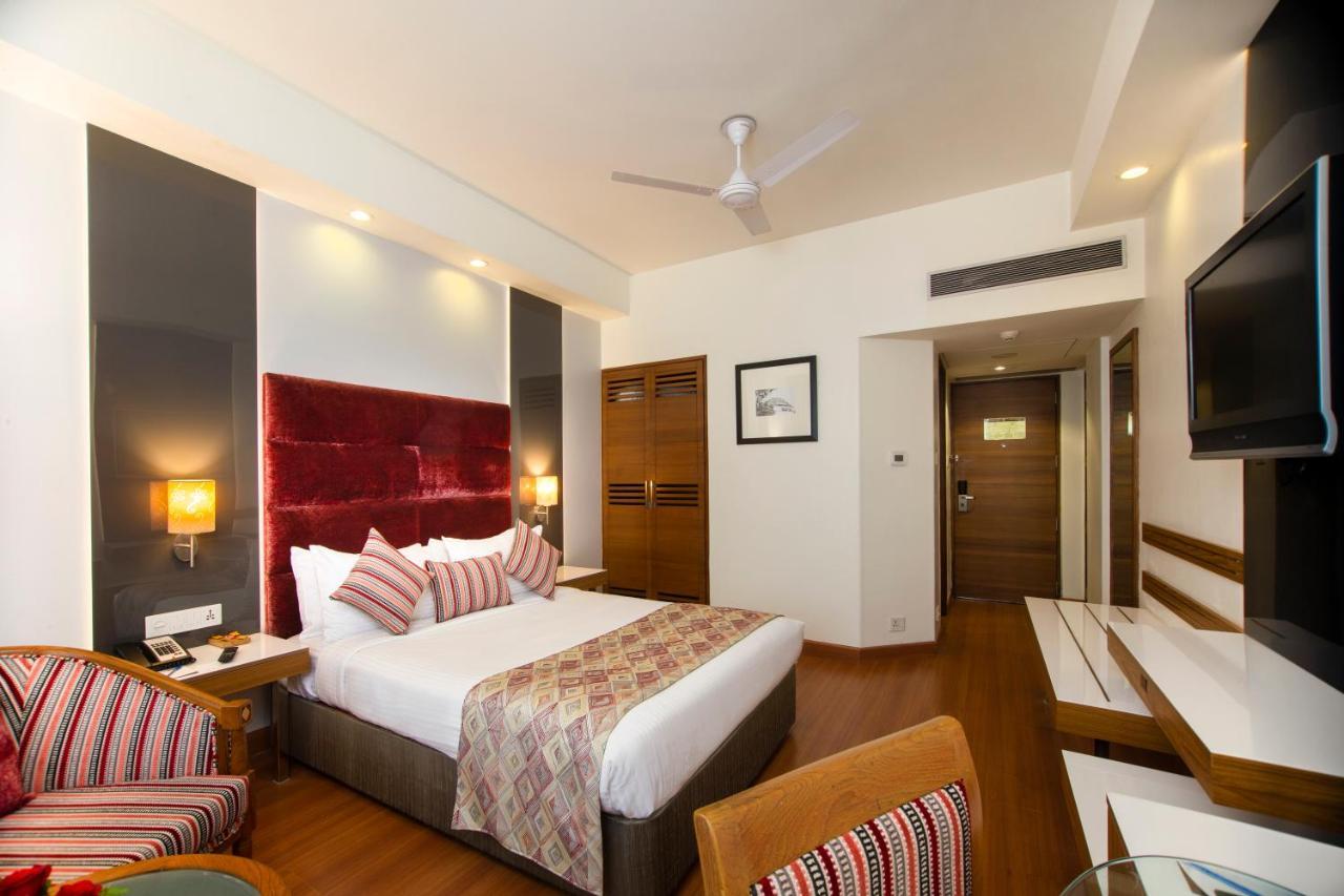 Hotel Maurya Patna Patna  Buitenkant foto