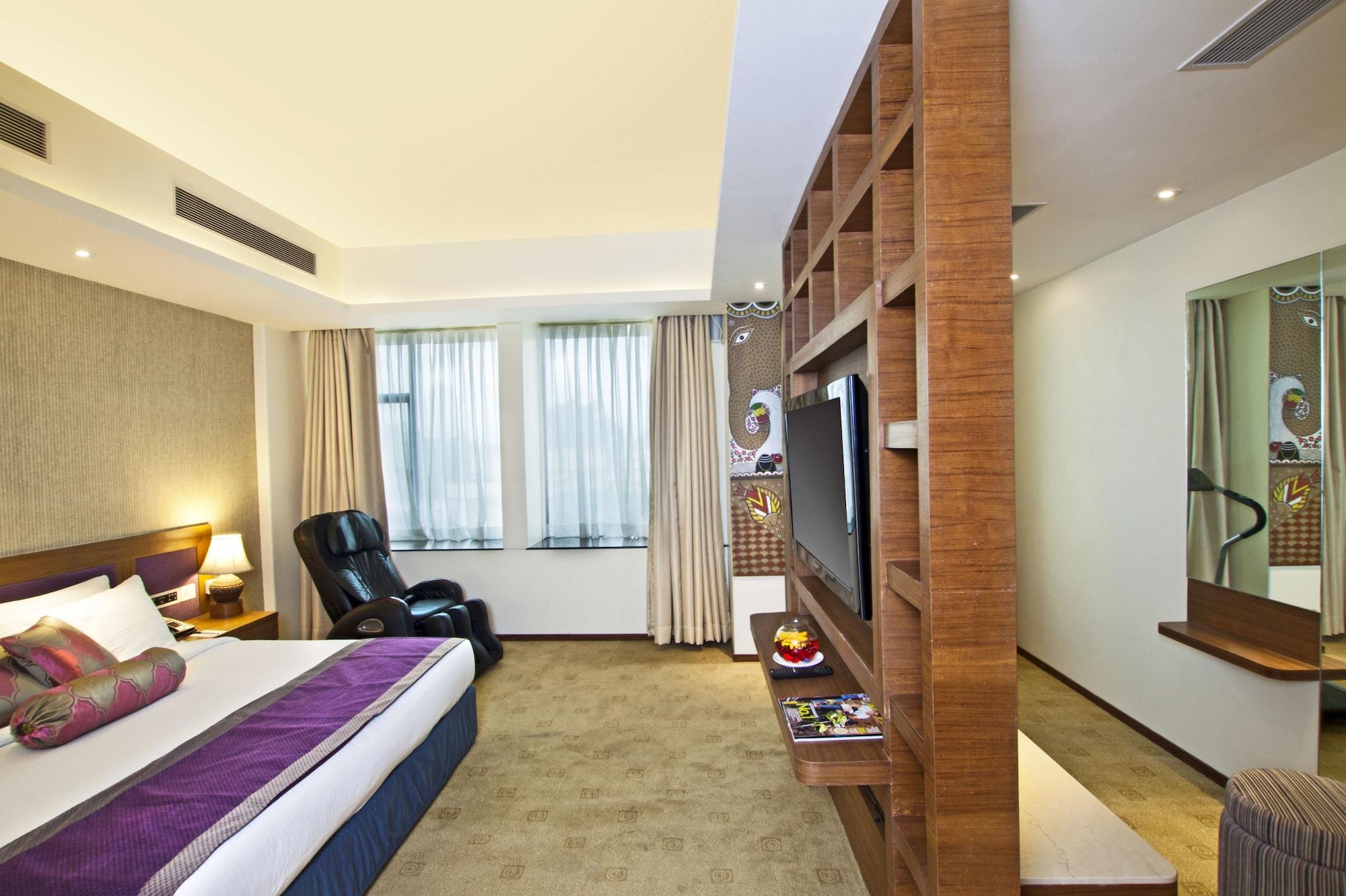 Hotel Maurya Patna Patna  Buitenkant foto