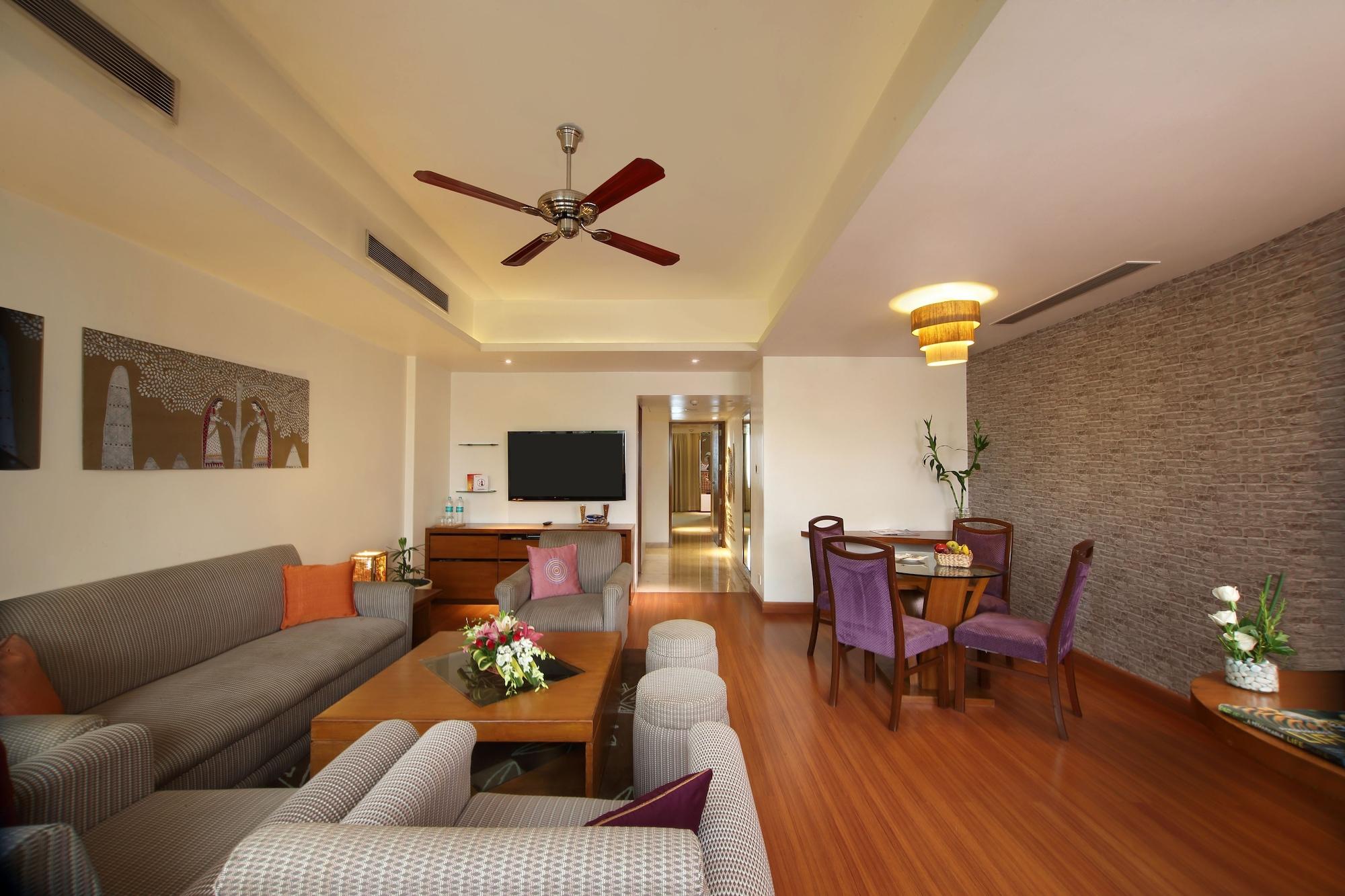 Hotel Maurya Patna Patna  Buitenkant foto