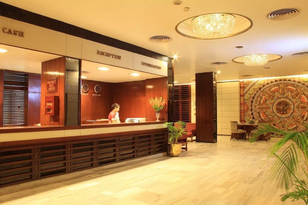 Hotel Maurya Patna Patna  Buitenkant foto