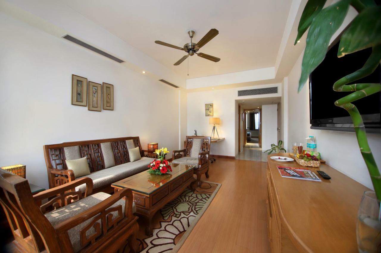 Hotel Maurya Patna Patna  Buitenkant foto