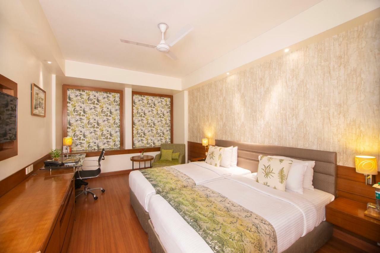 Hotel Maurya Patna Patna  Buitenkant foto