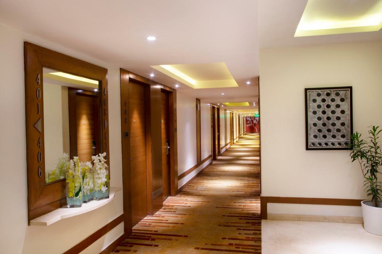 Hotel Maurya Patna Patna  Buitenkant foto